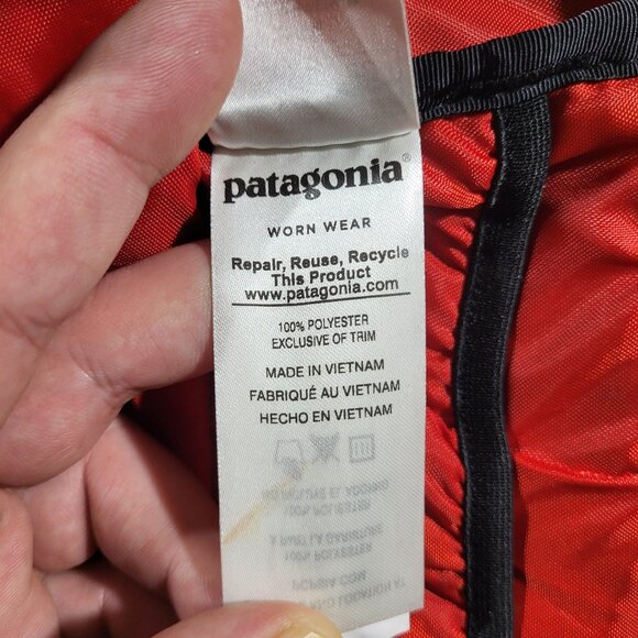 Patagonia * Goose Island Black Backpack Durable Outdoor Design - Picture 11 of 15